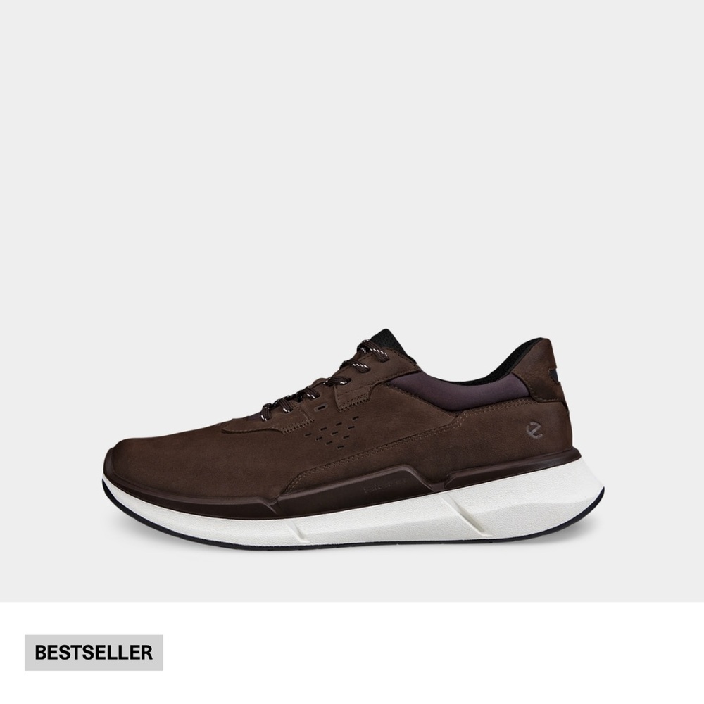 Ecco Men’s Brown Sneakers Modern Comfort Design